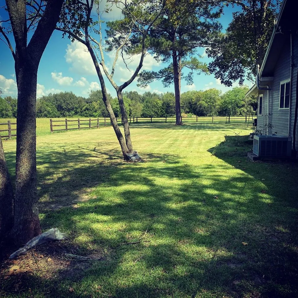 Reliable landscape installation near you across Church Point, LA - Istre Lawn Care