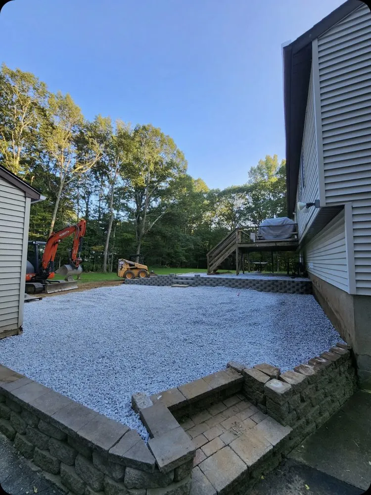 Custom yard cleanup service experts serving Kent, CT - Istvan& Son Services