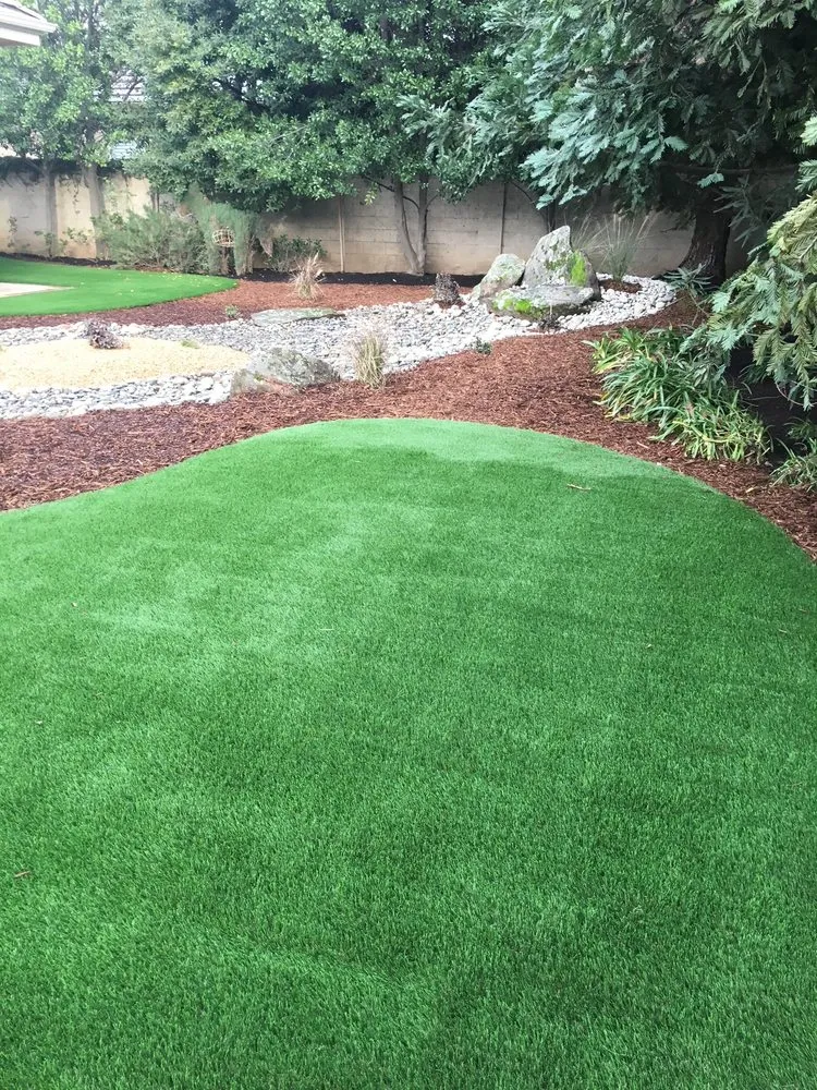 Custom residential landscaping experts serving Van Nuys, CA - Italuce Construction & Development