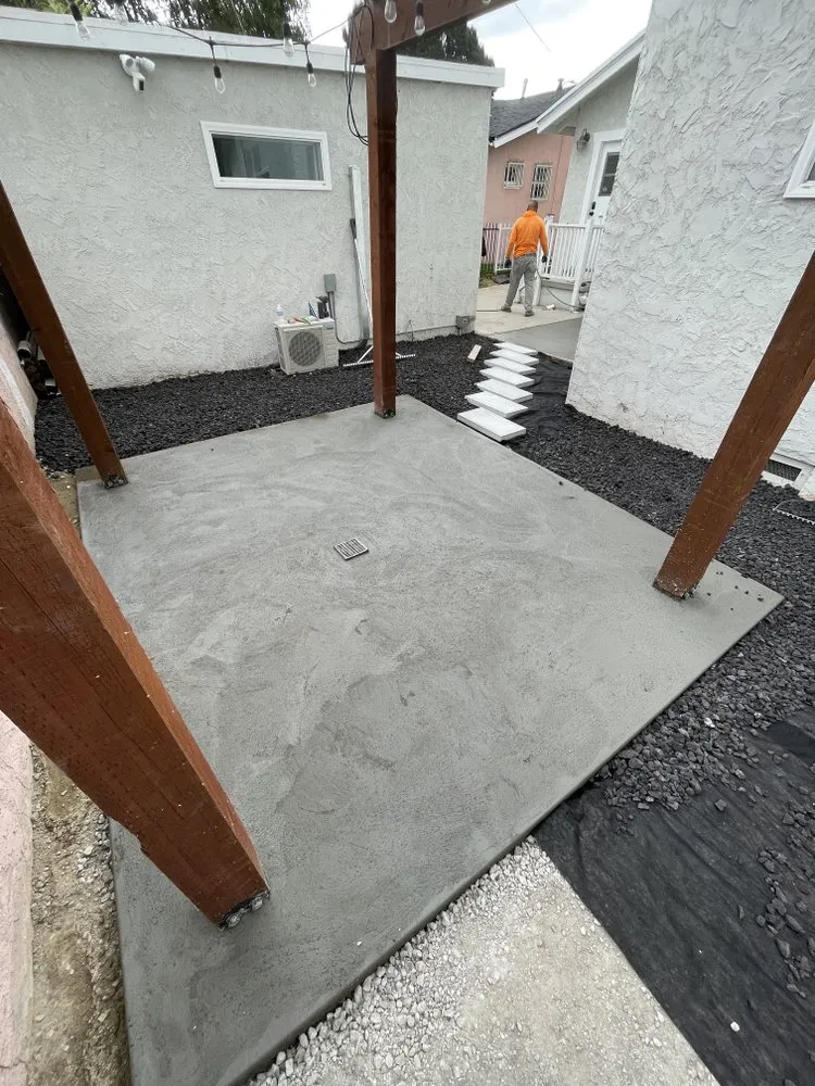 Expert outdoor landscaping in Van Nuys, CA - Italuce Construction & Development