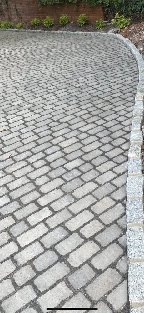 Professional yard cleanup service in Raleigh, NC by ITB Luxscapes