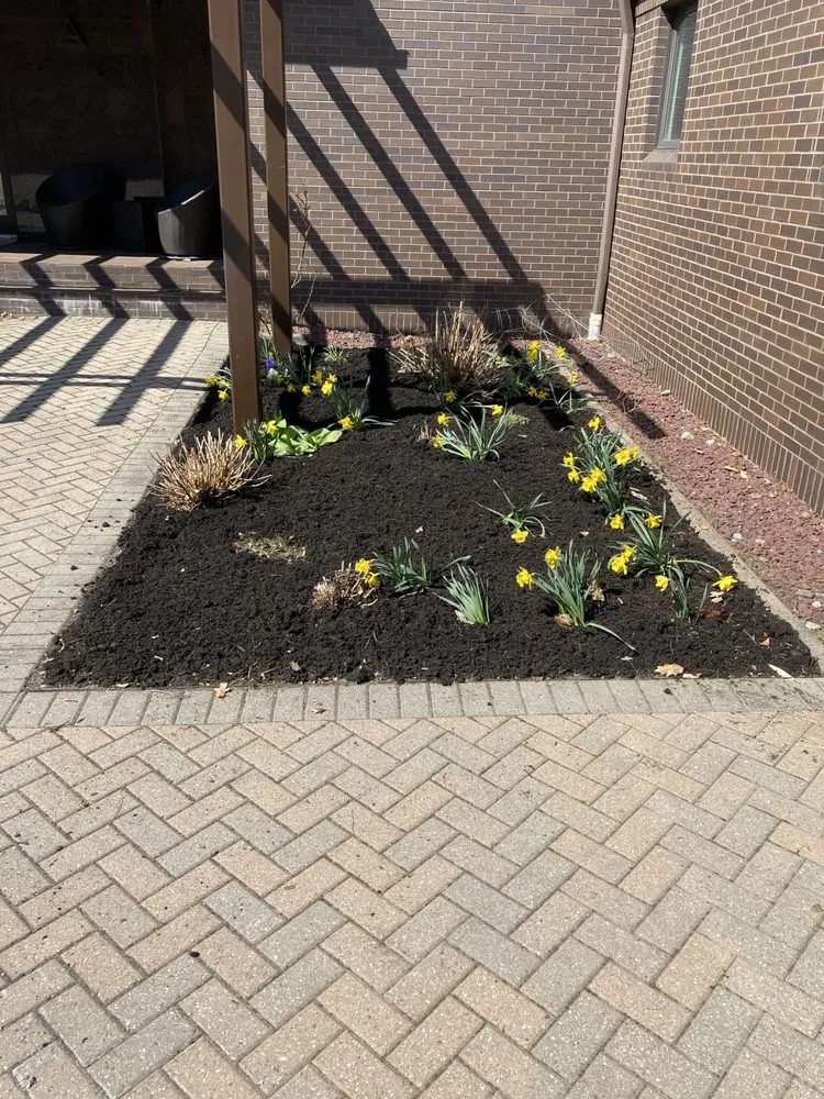 Custom garden landscaping experts serving Hartwick Seminary, NY - Ithaca Lawn and Landscaping