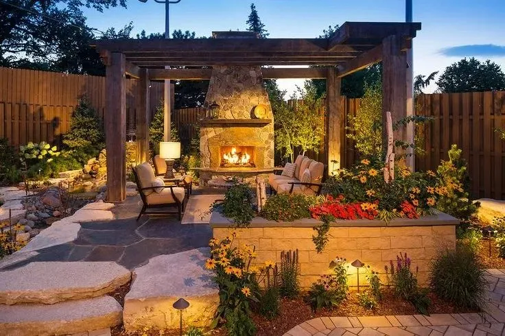 Professional yard cleanup service for residential properties in Lawrenceville, GA by ITM Landscape