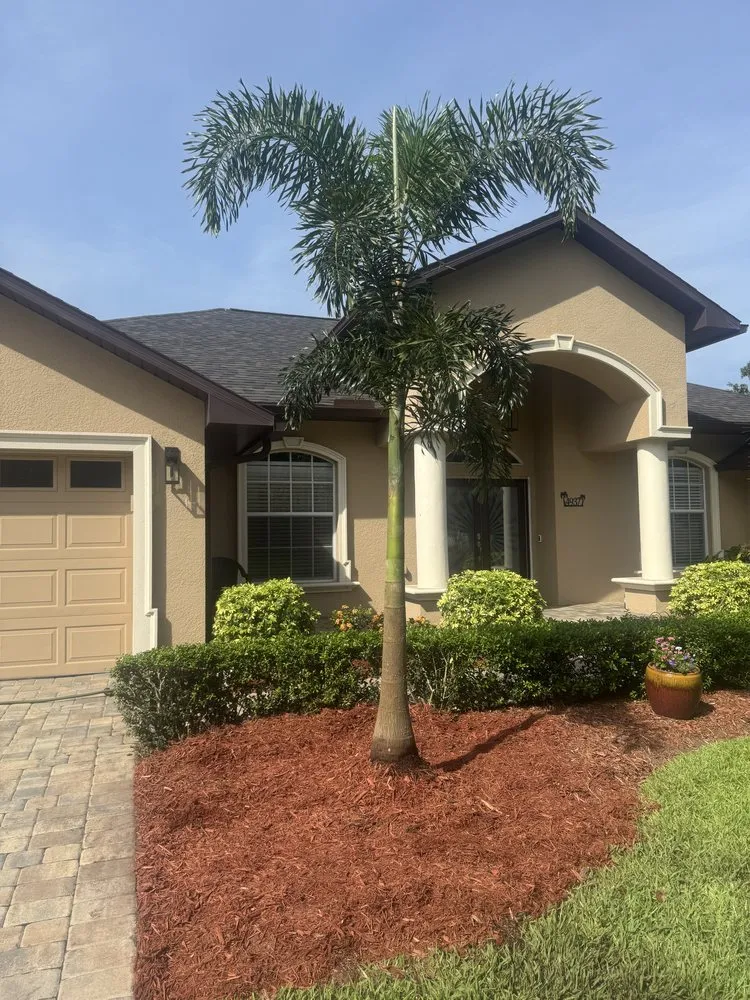 Local yard maintenance experts serving St. Cloud, FL - It’s Grow Time Landscaping