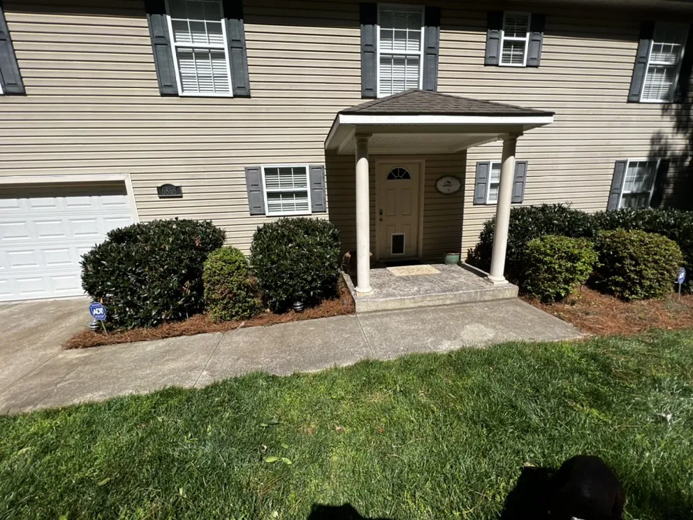 Trusted residential landscaping in Statesville, NC - ITS JUST GRASS