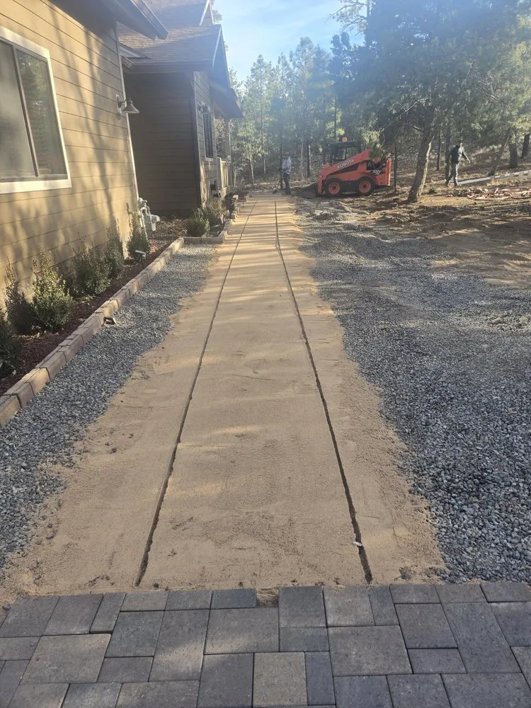 Affordable residential landscaping experts serving Pinetop, AZ - It's Magic Landscape & Design