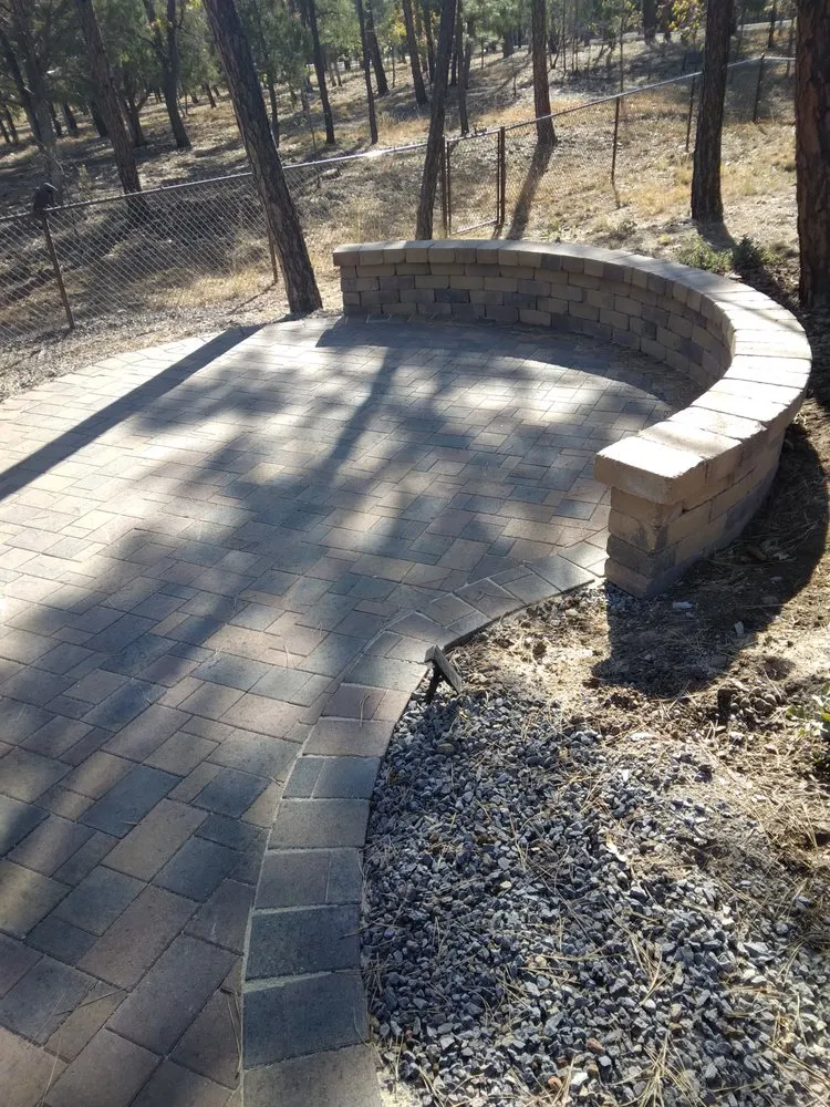 Professional landscape installation experts serving Pinetop, AZ - It's Magic Landscape & Design
