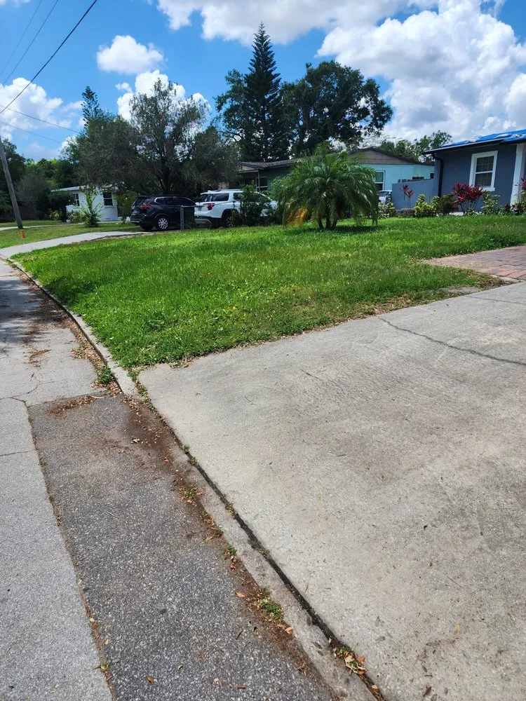 Reliable residential landscaping in Orlando, FL by Its Personal