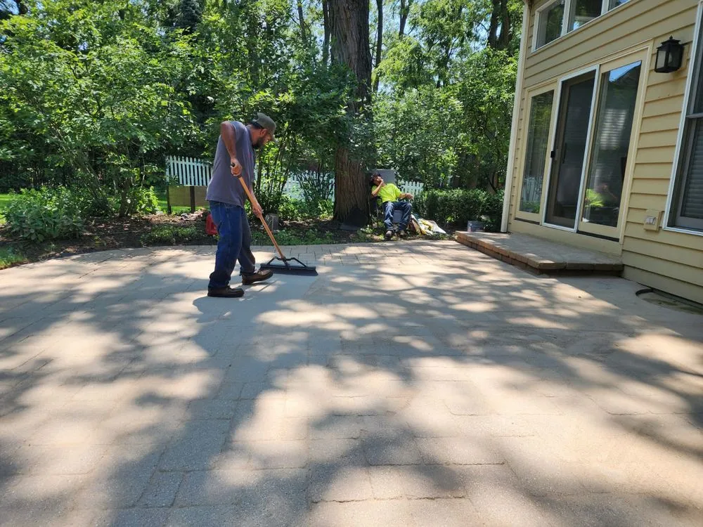 Professional garden landscaping in Elgin, IL by Ivan & Son's Landscaping and Tree Services