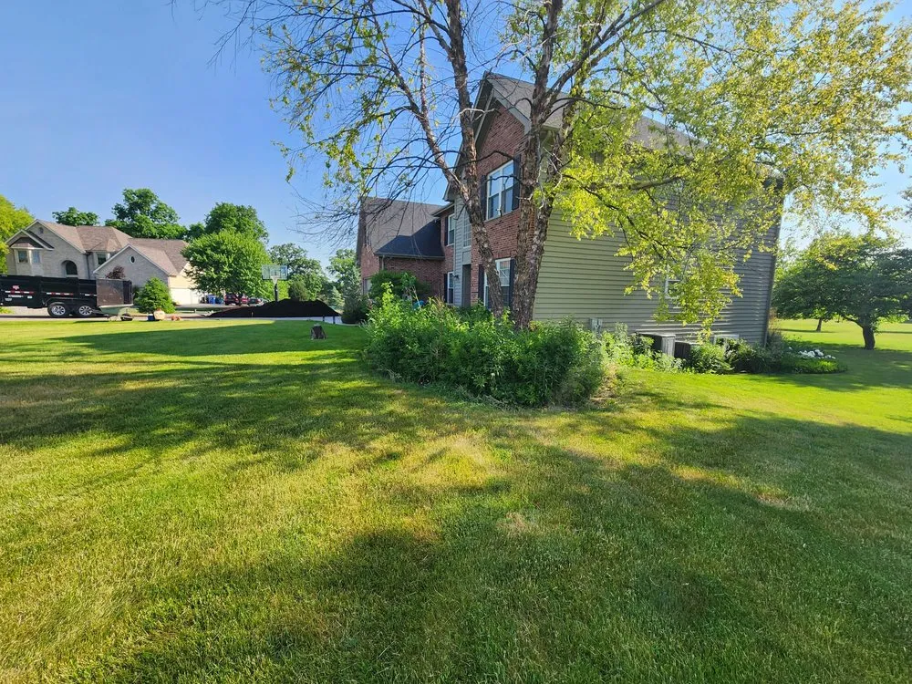 Top-rated residential landscaping experts serving Elgin, IL - Ivan & Son's Landscaping and Tree Services