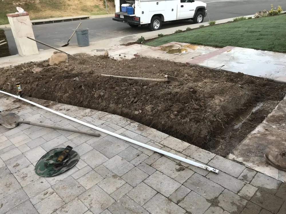 Custom yard cleanup service in La Habra, CA - Ivan Cansino Landscaping Service