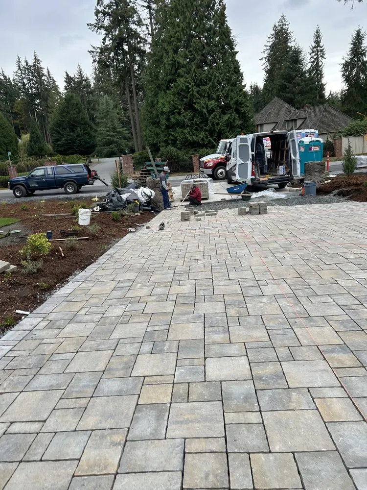 Affordable residential landscaping in Snohomish, WA by Ivan's Landscape & Construction