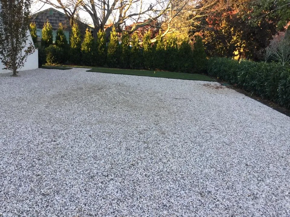 Affordable landscape design in East Hampton, NY by Ivan's Lanscaping & Masory