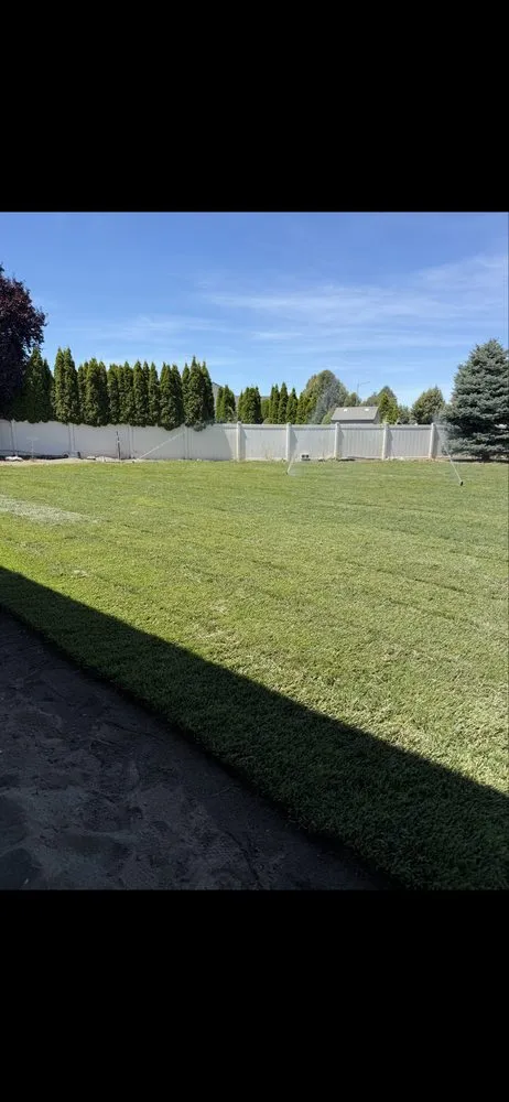 Affordable yard maintenance with custom design across Benton City, WA - Ivan's You Call We Haul