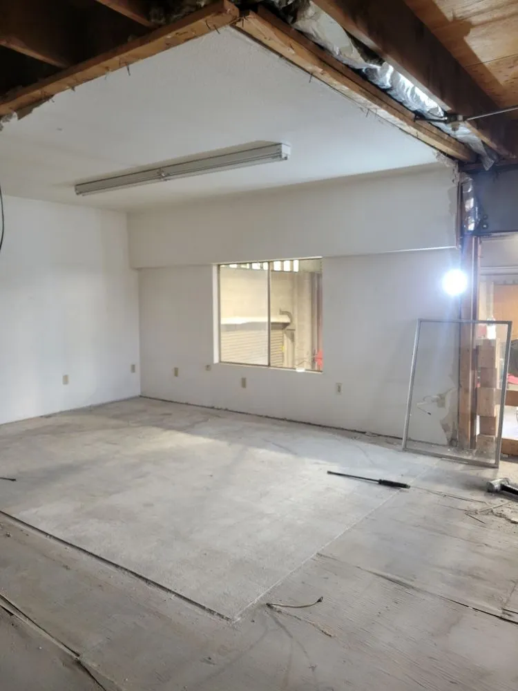 Professional residential landscaping for outdoor upgrades across Benton City, WA - Ivan's You Call We Haul