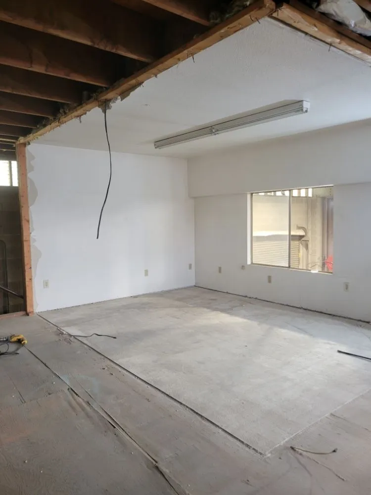 Trusted residential landscaping in Benton City, WA by Ivan's You Call We Haul