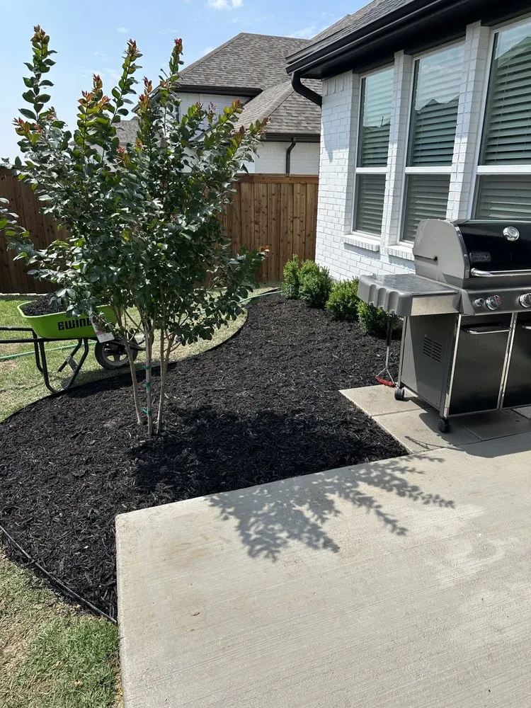 Professional outdoor landscaping for residential properties across Aledo, TX - Ivory Trucklines