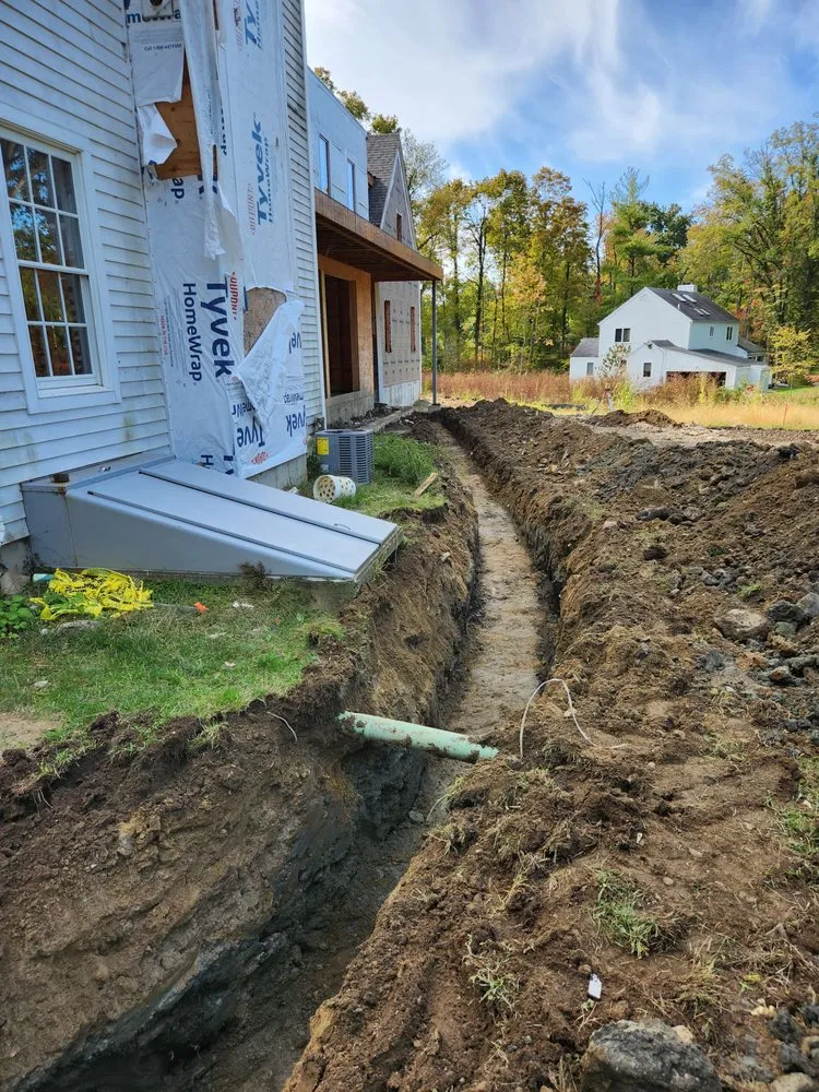 Professional yard maintenance in Bridgeport, CT by IVS Landscaping And Masonry