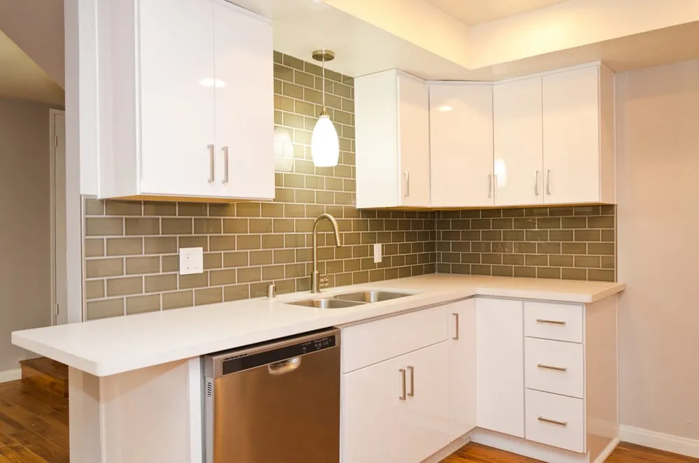 Professional residential landscaping in Newport Beach, CA - Ivy Builders