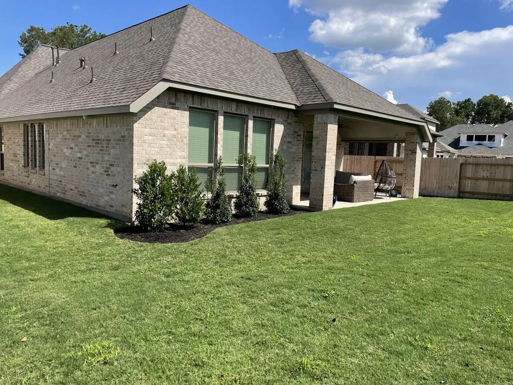 Affordable landscaping services for residential properties across Houston, TX - Ivy Terra