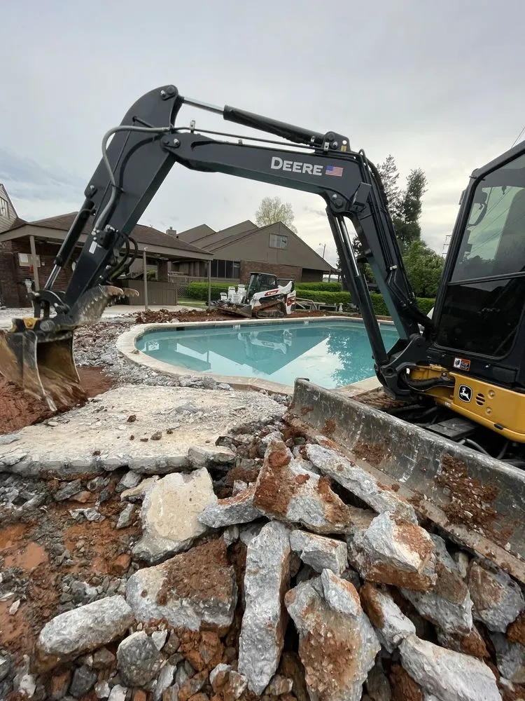 Trusted lawn care service in Russellville, TN - Ivy's Landscape & Excavation