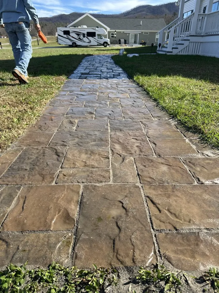 Expert landscape installation with custom design across Russellville, TN - Ivy's Landscape & Excavation
