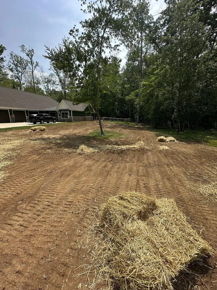 Expert residential landscaping for year-round maintenance in Russellville, TN by Ivy's Landscape & Excavation