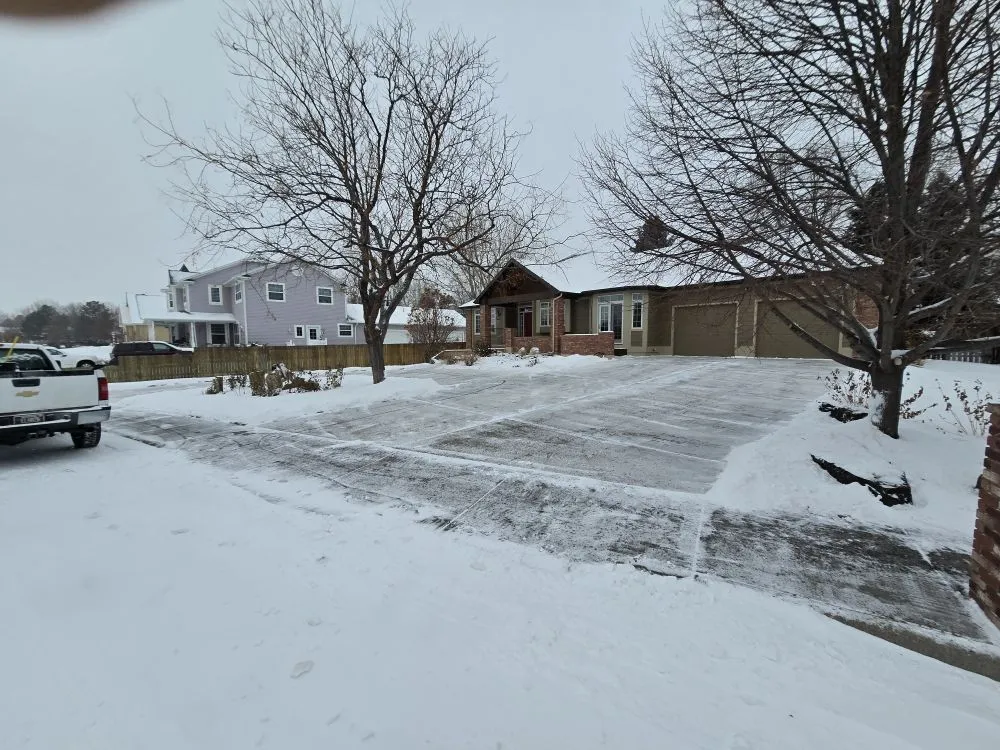 Custom lawn mowing service in Billings, MT by IX29