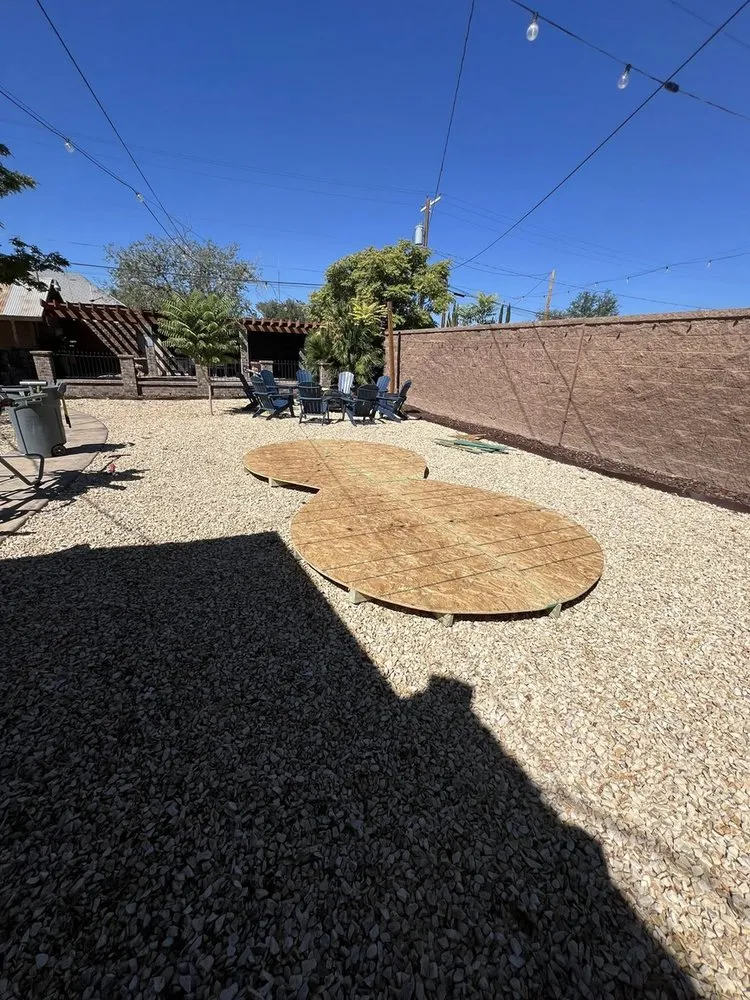 Expert yard cleanup service for year-round maintenance in Alamogordo, NM by IZ Fix