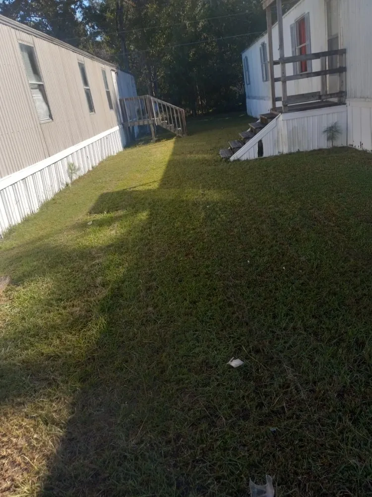 Top-rated lawn care service experts serving Hope Mills, NC - Izaiah 's Landscaping And Painting