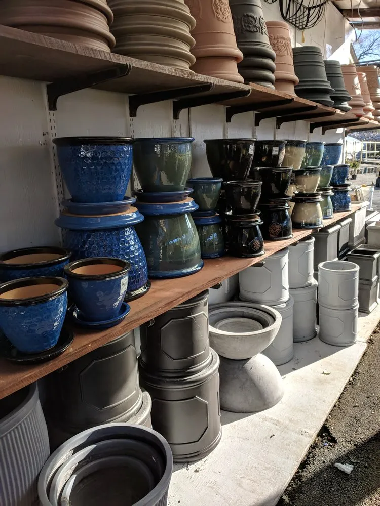 Professional outdoor landscaping experts serving Westport, CT - Izzo & Son Country Gardens