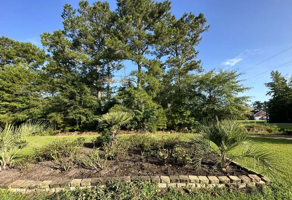 Expert garden landscaping experts serving Supply, NC - J & A Lawn Care & Tree Removal