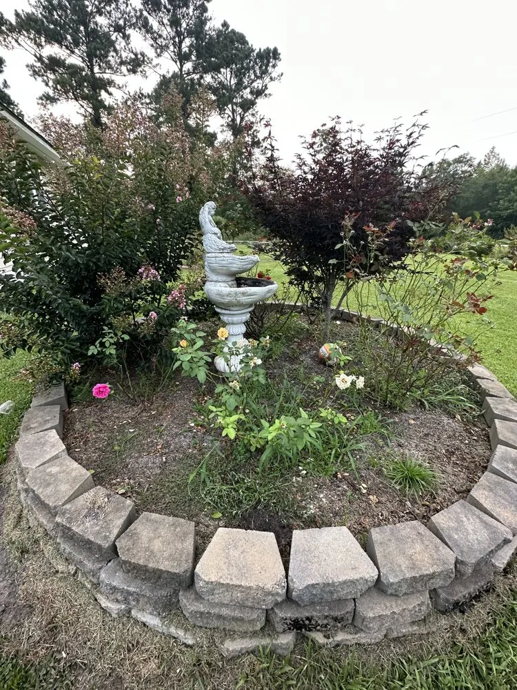 Expert garden landscaping experts serving Supply, NC - J & A Lawn Care & Tree Removal