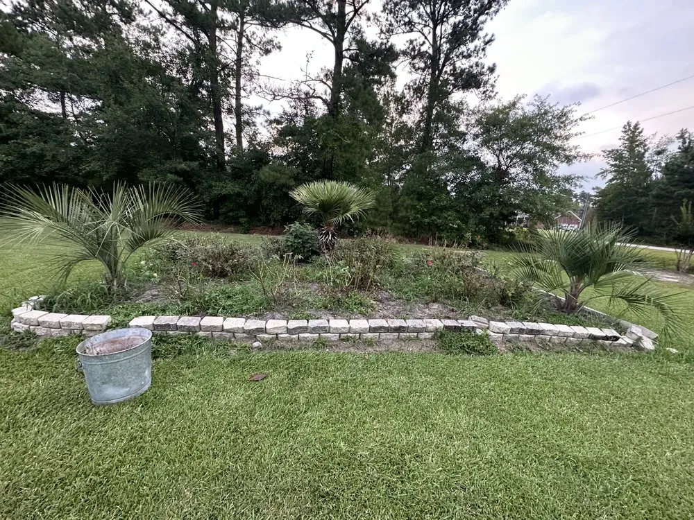 Expert garden landscaping in Supply, NC by J & A Lawn Care & Tree Removal
