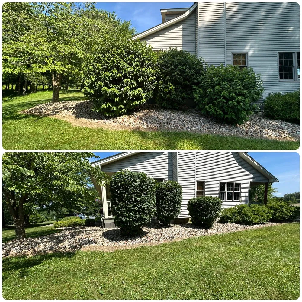 Affordable yard cleanup service in Newton Falls, OH by J & A Outdoor Services