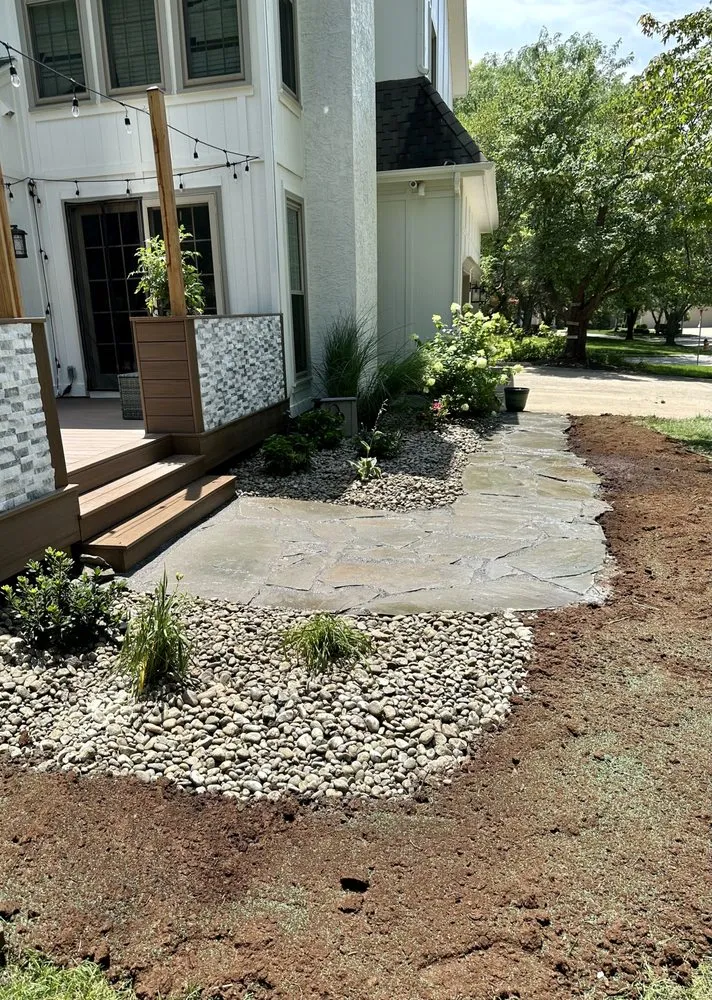 Affordable landscape installation experts serving Bucyrus, KS - J & B Landscaping