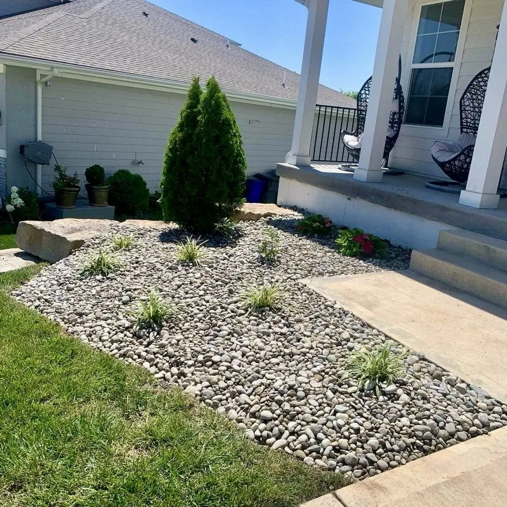 Custom yard maintenance in Bucyrus, KS by J & B Landscaping