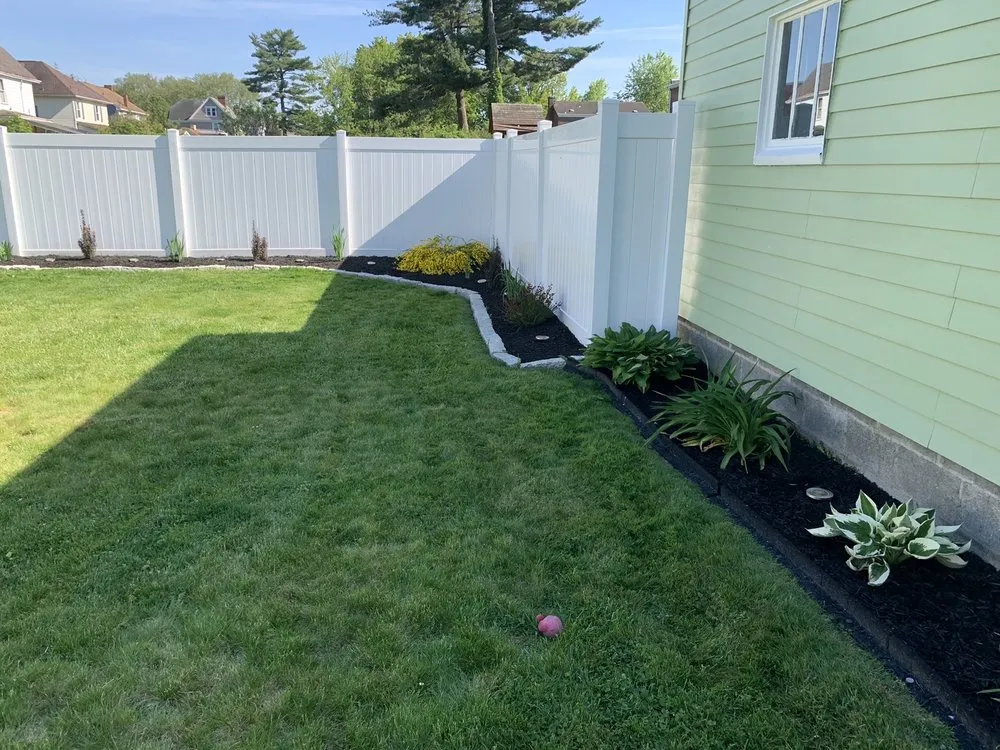 Professional outdoor landscaping in Pittsburgh, PA - J & B Landscaping