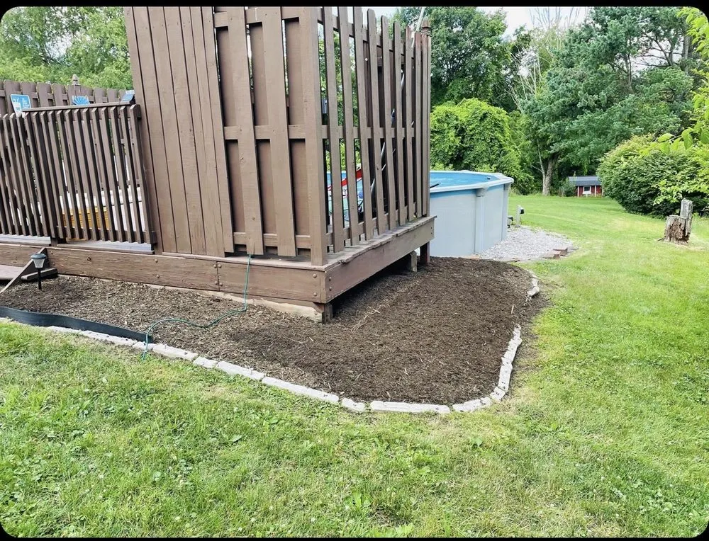 Professional yard maintenance experts serving Pittsburgh, PA - J & B Landscaping