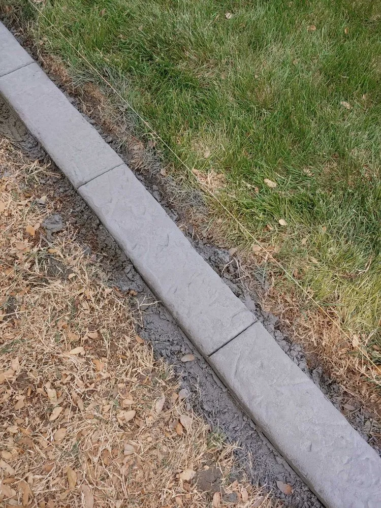 Local garden landscaping experts serving Abernathy, TX - J & B MaxCurbing