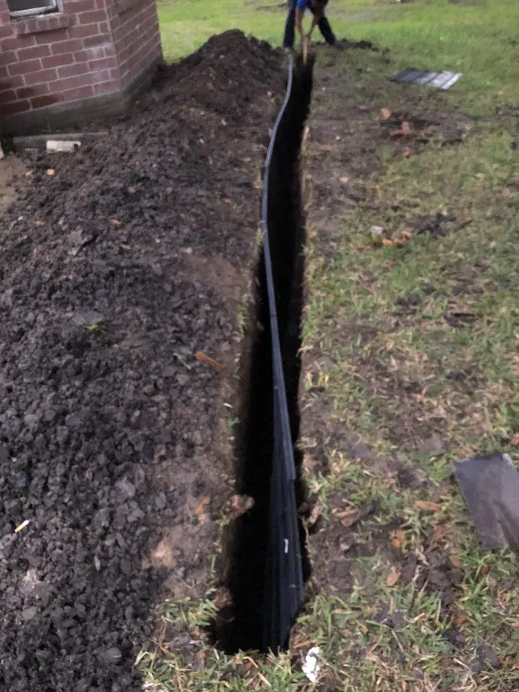 Custom yard cleanup service in Houston, TX - J & C Lawn Care