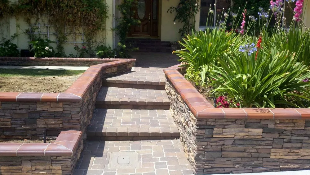 Reliable yard maintenance for year-round maintenance across Ossining, NY - J & C Masonry & Landscaping