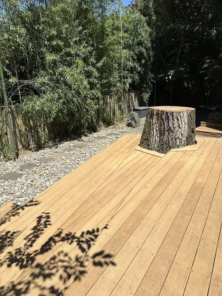 Expert lawn care service experts serving Gaithersburg, MD - J & D Landscaping And Tree Expert