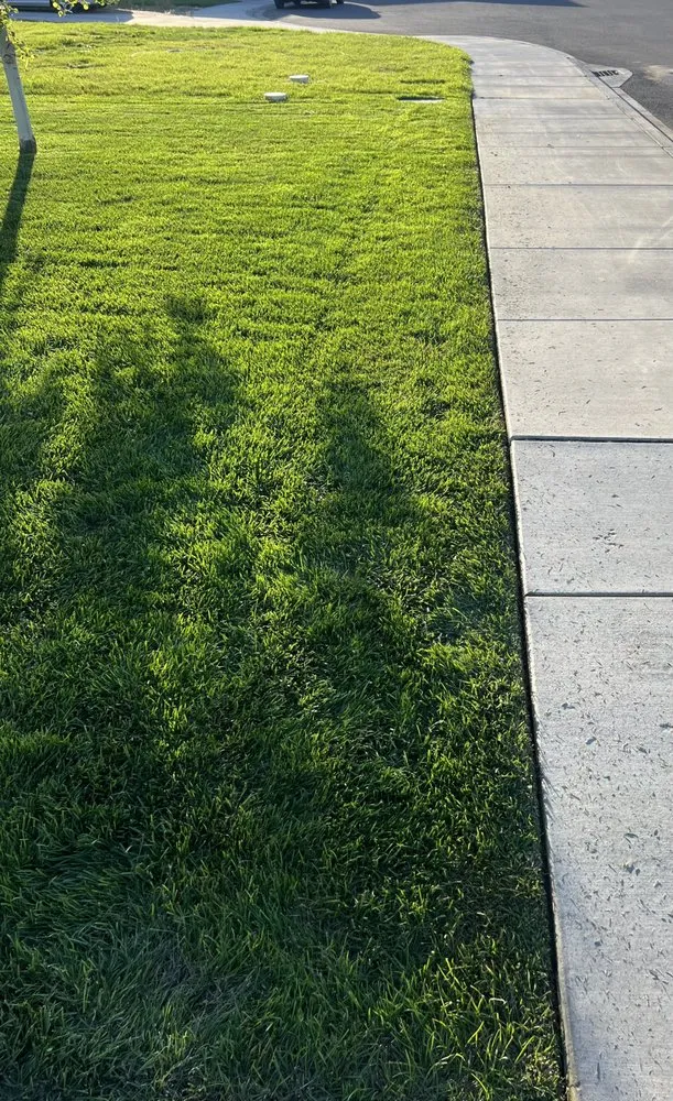 Local garden landscaping in Pasco, WA - J & D Lawn Service