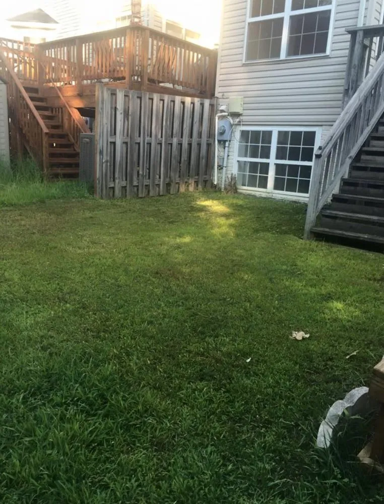 Top-rated lawn mowing service in Woodbridge, VA - J & D's Curb Appeal