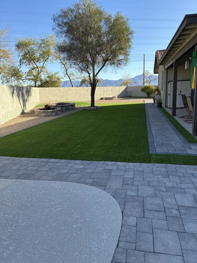 Custom landscape design experts serving Phoenix, AZ - J & E Landscaping