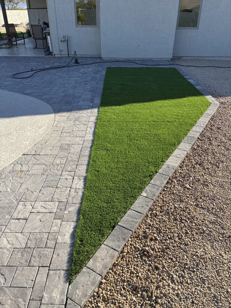 Expert outdoor landscaping in Phoenix, AZ by J & E Landscaping