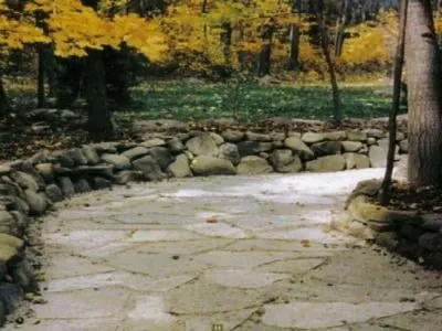 Reliable residential landscaping experts serving Libertyville, IL - J & E Nursery