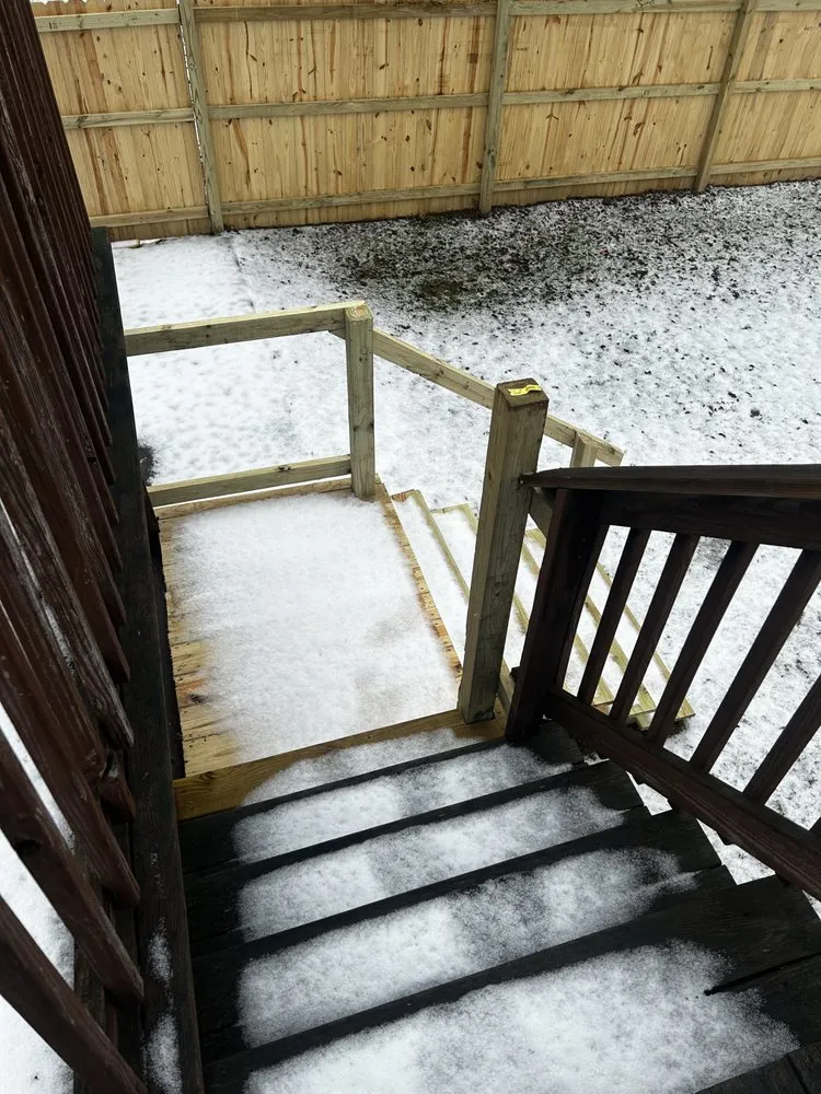 Expert lawn care service in Johnstown, PA by J & E Odd Jobs