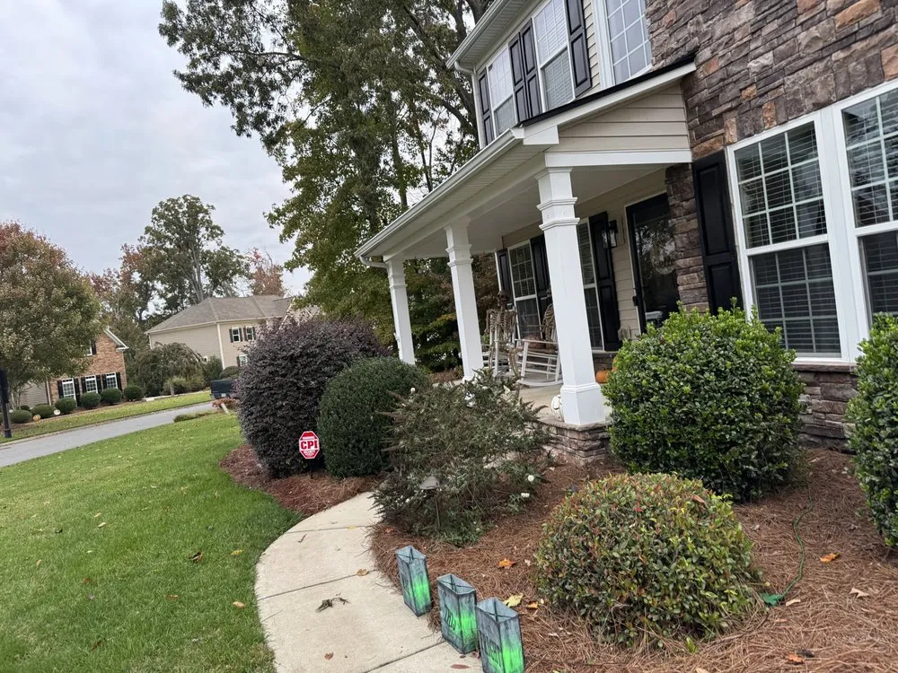 Custom yard cleanup service in Charlotte, NC - J & G Landscaping & Tree Service